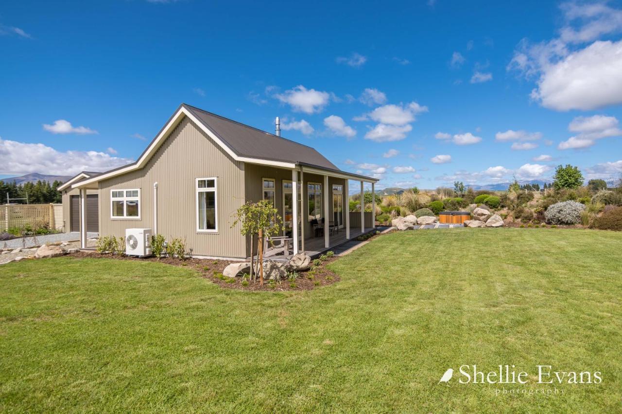 Night Sky Cottage - Kahu Cottage - Hot Tub Twizel Eksteriør bilde