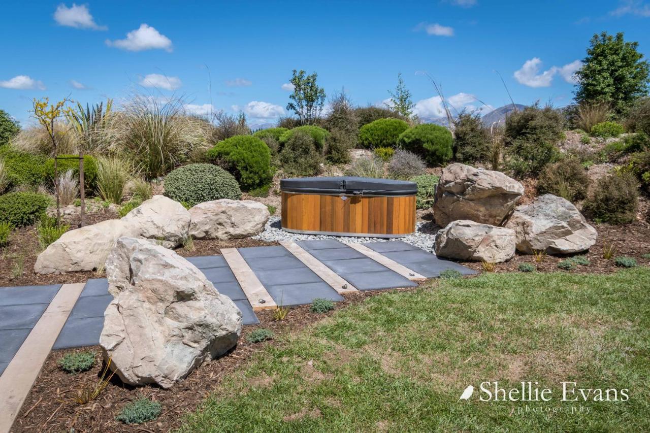 Night Sky Cottage - Kahu Cottage - Hot Tub Twizel Eksteriør bilde