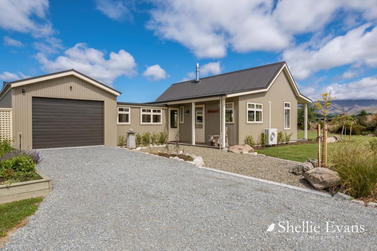 Night Sky Cottage - Kahu Cottage - Hot Tub Twizel Eksteriør bilde
